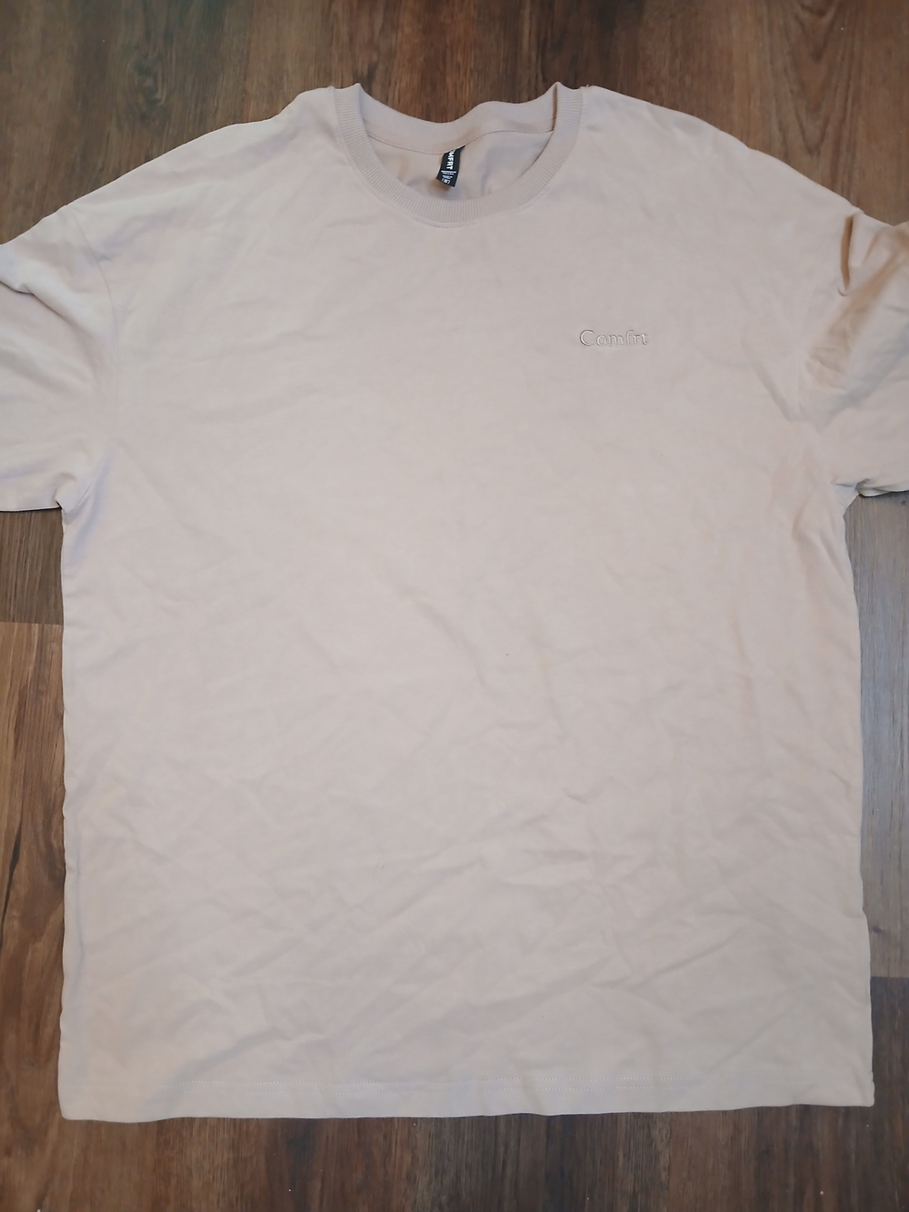 Comfrt Shirt Mens Small Beige Cotton Logo Crewneck Solid Tee Casual Relaxed Fit